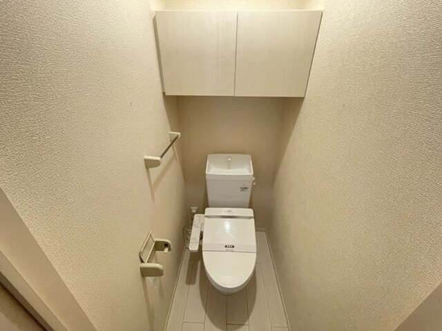 トイレ　トイレ　温水洗浄暖房便座