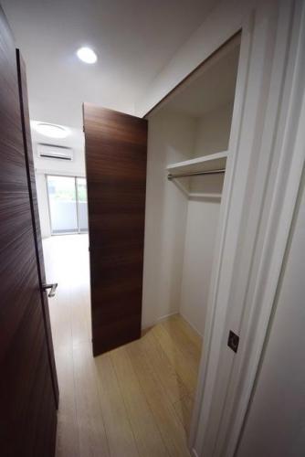 収納　（別タイプ参考写真）ルフレグランディール赤羽　北区赤羽1