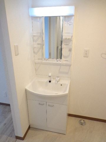 洗面設備　シャンプードレッサー