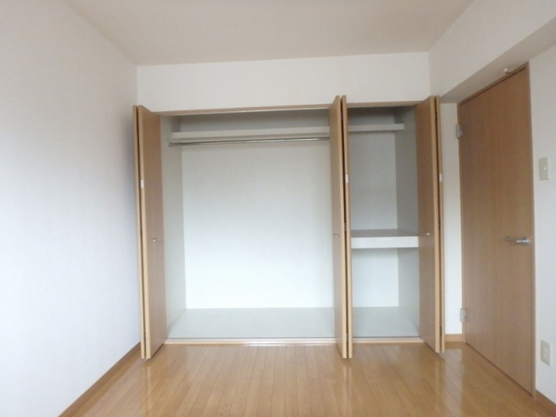 収納　図面と現状に相違がある場合には現状を優先
