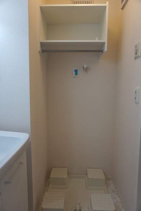 洗面設備　※同物件別室参考写真