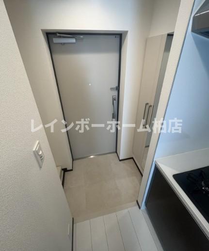 玄関　シューズボックスがあります