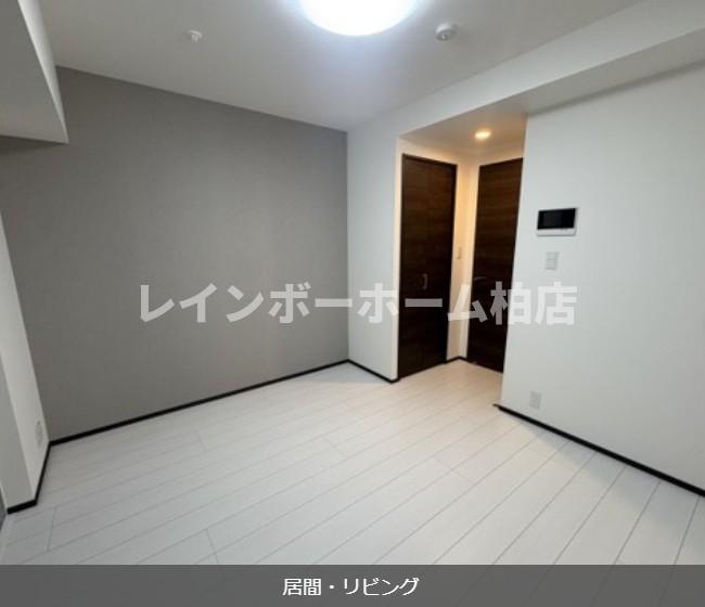 居室・リビング　居間です