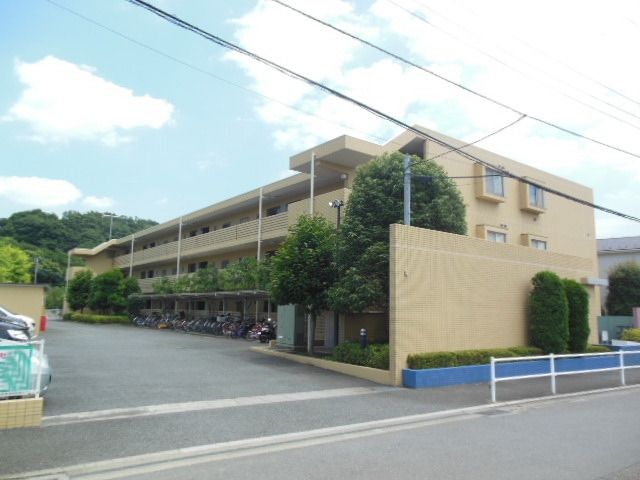 建物外観　★ファミリー世帯にオススメなマンション★