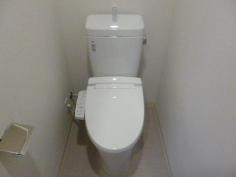 トイレ　シャワー付トイレ