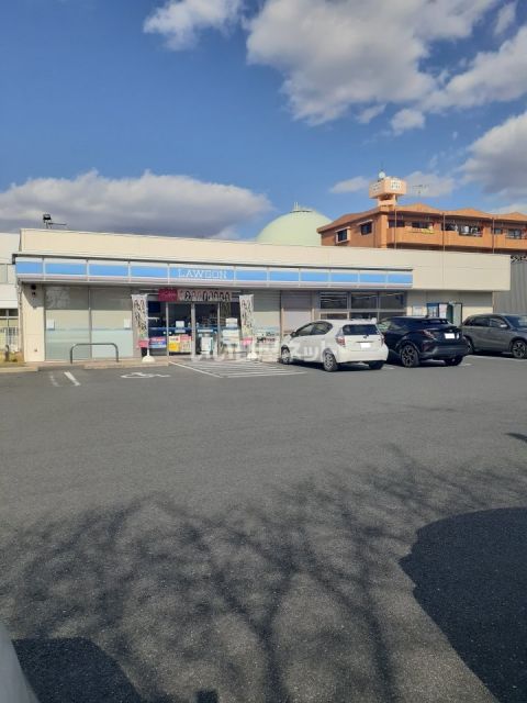コンビニ　ローソン 熊本萩原町店（コンビニ）まで592m
