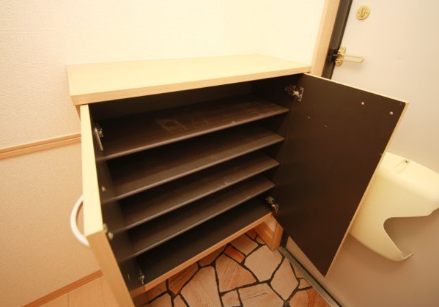 収納　別部屋反転間取りのお写真となります。