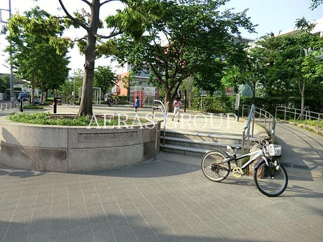 公園　北烏山七丁目公園（公園）まで687m