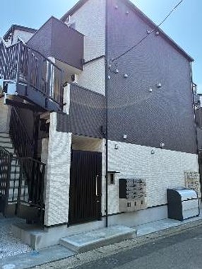 建物外観　現況優先