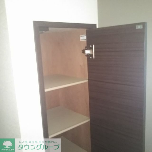 収納　シューズボックス