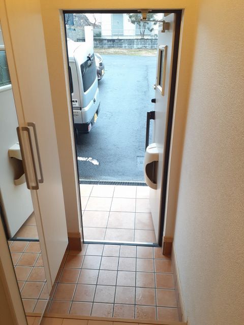 玄関