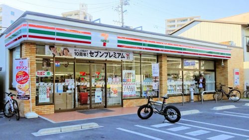 コンビニ　セブンイレブン 名古屋日比野駅前店（コンビニ）まで306m