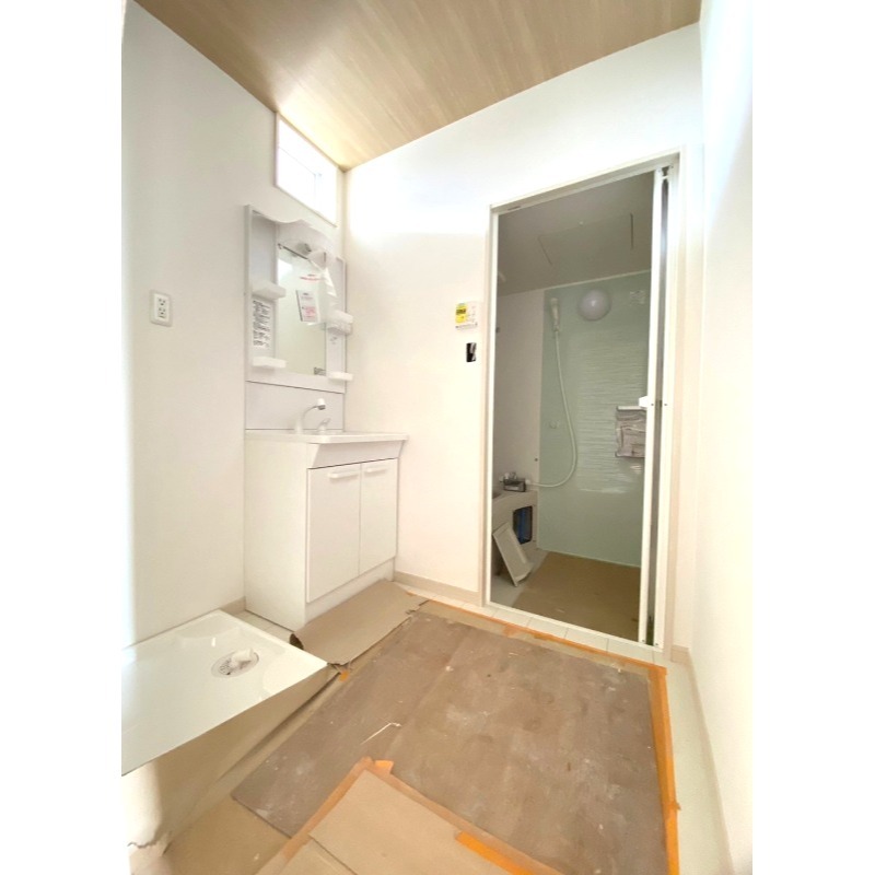 洗面設備　建設中