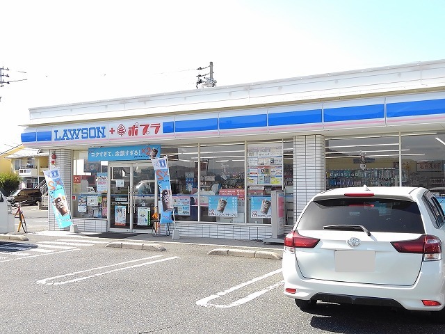 コンビニ　ローソンポプラ鳥取的場店（コンビニ）まで700m