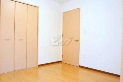 その他設備　壁面が多く家具の配置のしやすいお部屋です