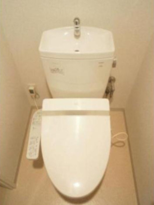 トイレ　別部屋参考写真