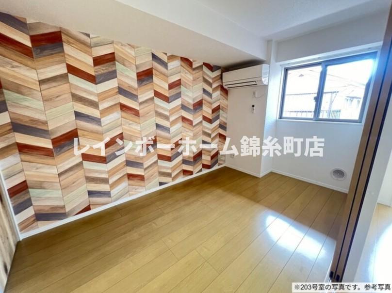 居室・リビング　※別部屋参照写真になります。