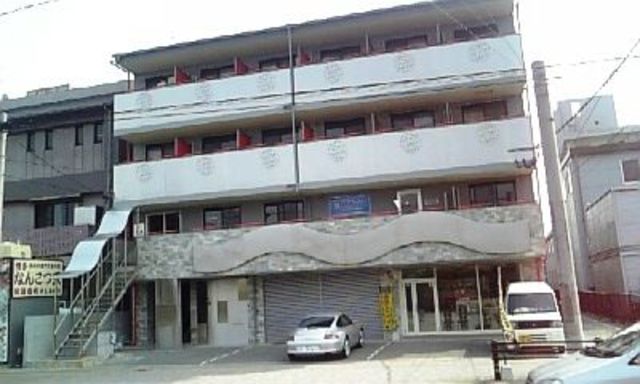 建物外観　２００８．５月全面改装済