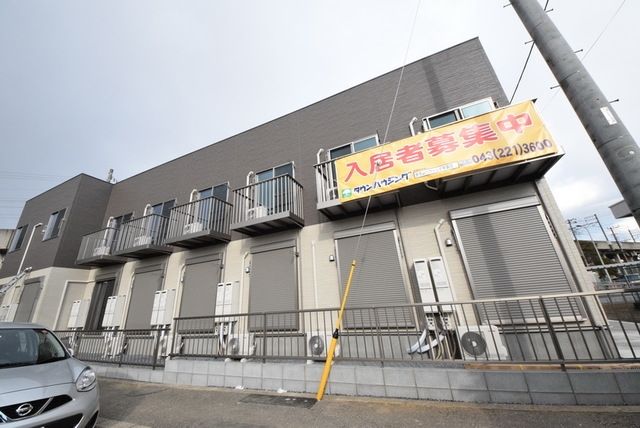 建物外観　綺麗な新築の建物