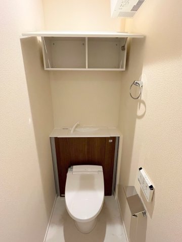 トイレ　★温水洗浄便座付きトイレ★