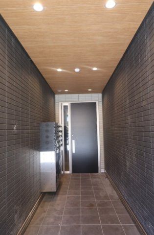 エントランス　☆共用部分☆
