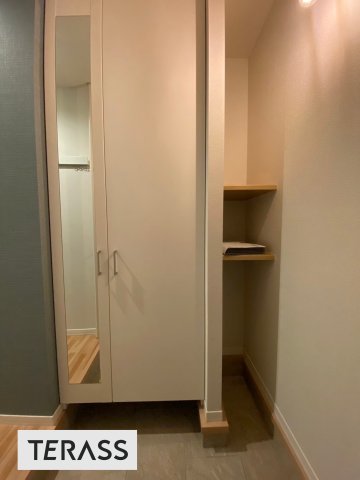 EauPure302号の玄関写真