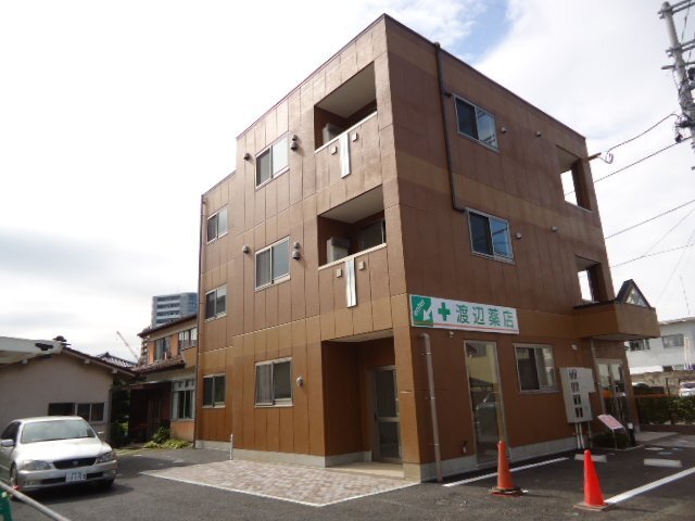 建物外観　外観写真（昼）