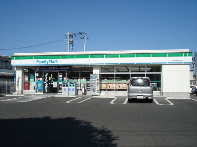 その他　ファミリーマート南仙台駅西口店（その他）まで622m