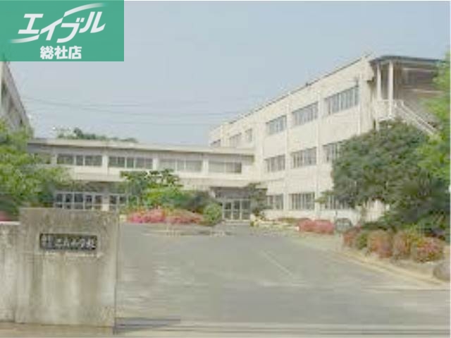 小学校　倉敷市立乙島小学校（小学校）まで697m