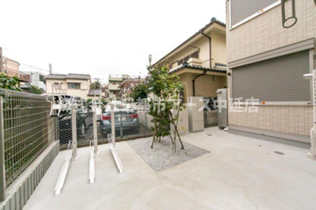 その他共有部分　ＨＡＫＵＢＩ　ＴＥＲＲＡＣＥ　大崎　は三都市アース中延店へお