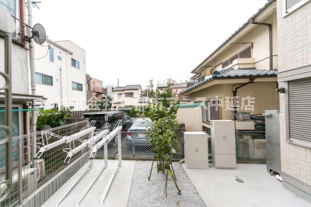 眺望　ＨＡＫＵＢＩ　ＴＥＲＲＡＣＥ　大崎　は三都市アース中延店へお