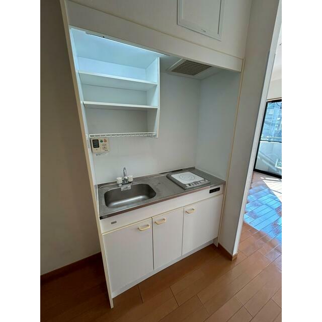 キッチン　同物件別室の画像です。
