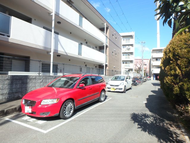 駐車場　駐車場です