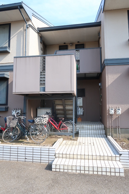 エントランス　建物入り口！