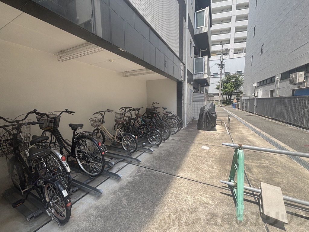 駐車場　駐輪場