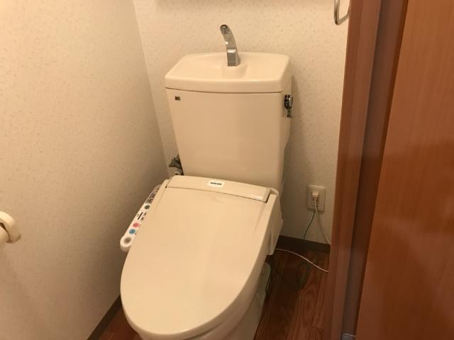 トイレ　シャワー付トイレ