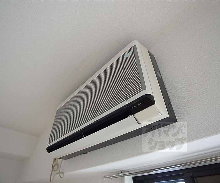 その他設備　エアコン装備