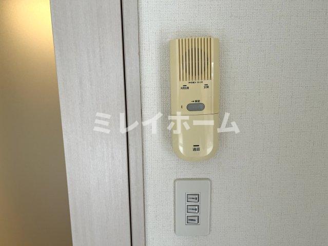 セキュリティ　同建物内、別のお部屋の参考写真になります。