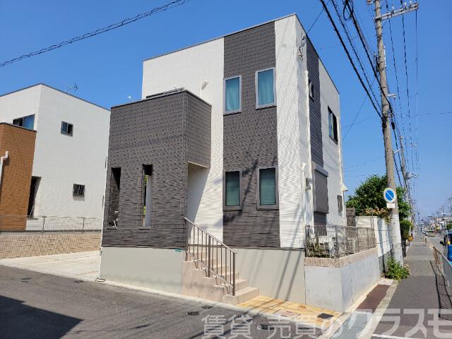 建物外観　住環境良好です♪