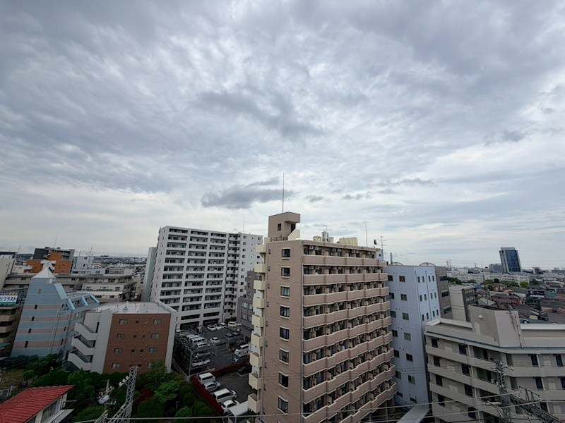 居室・リビング　反転部屋参照