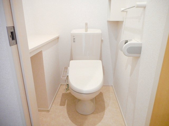 トイレ　落ち着いたトイレです