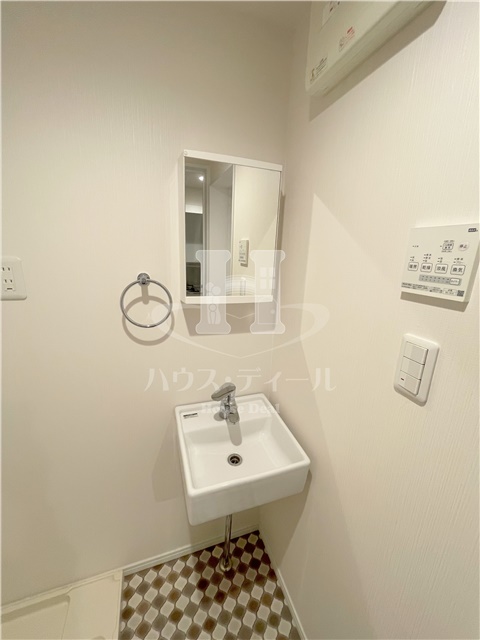 洗面設備　忙しい朝には欠かせない洗面所です