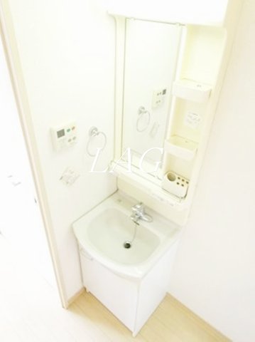 洗面設備　洗面台です。