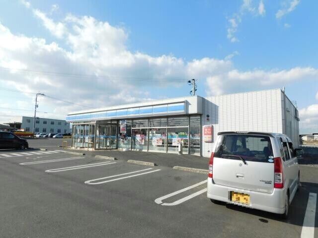 コンビニ　ローソン鹿屋串良町店（コンビニ）まで424m