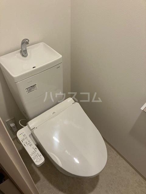 Alivis一之江のトイレ写真