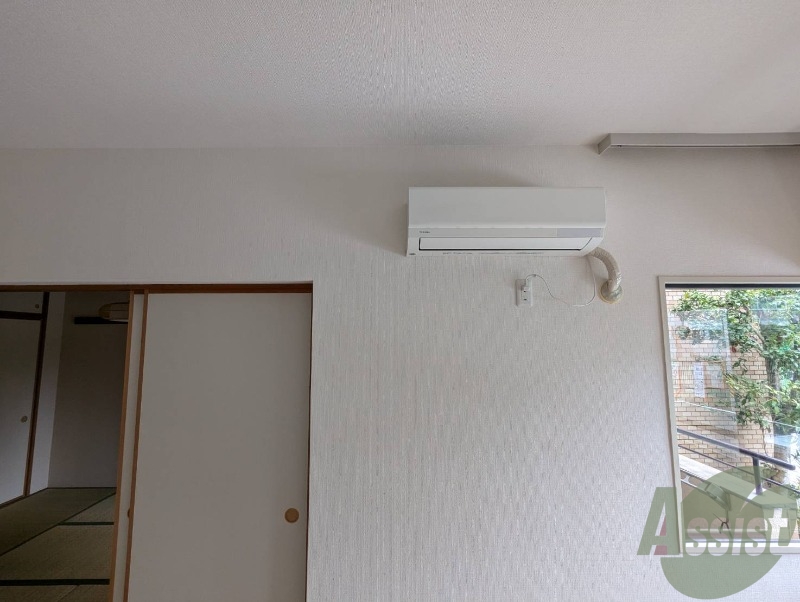 その他設備　エアコンもあるので夏も冬も安心でございます。