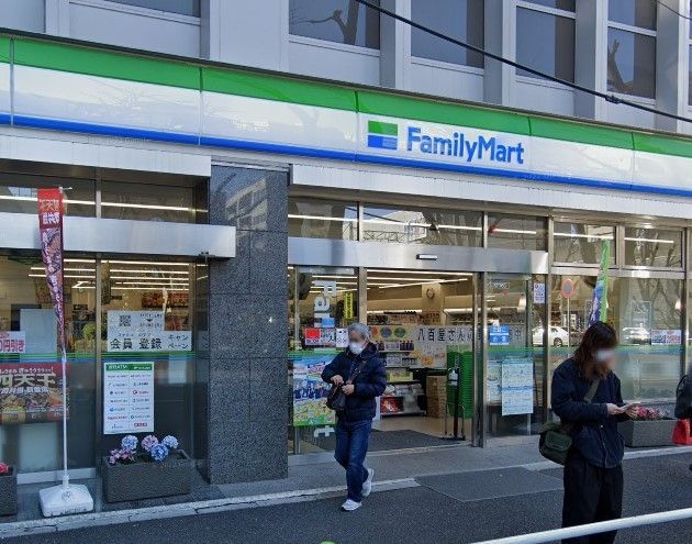 コンビニ　ファミリーマート西台駅東口店（コンビニ）まで430m