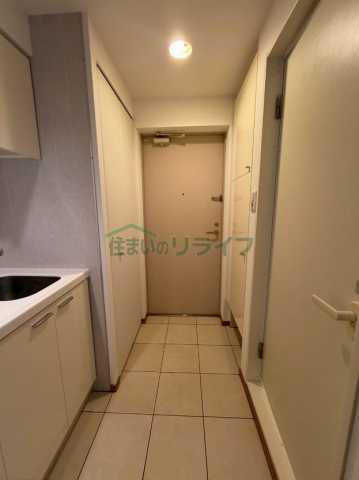 玄関　リライフ下北沢店