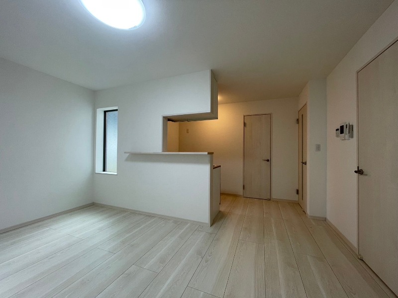 居室・リビング　※別部屋参考写真