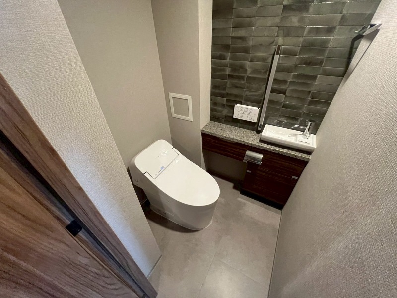 トイレ　清潔感があり安心して使用できるトイレになっておりました。
